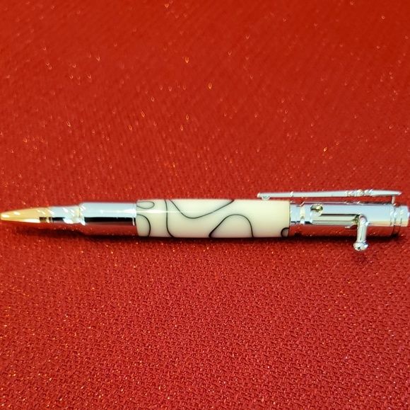 Lever Action Acrylic Ink Pen - Picture 2 of 3